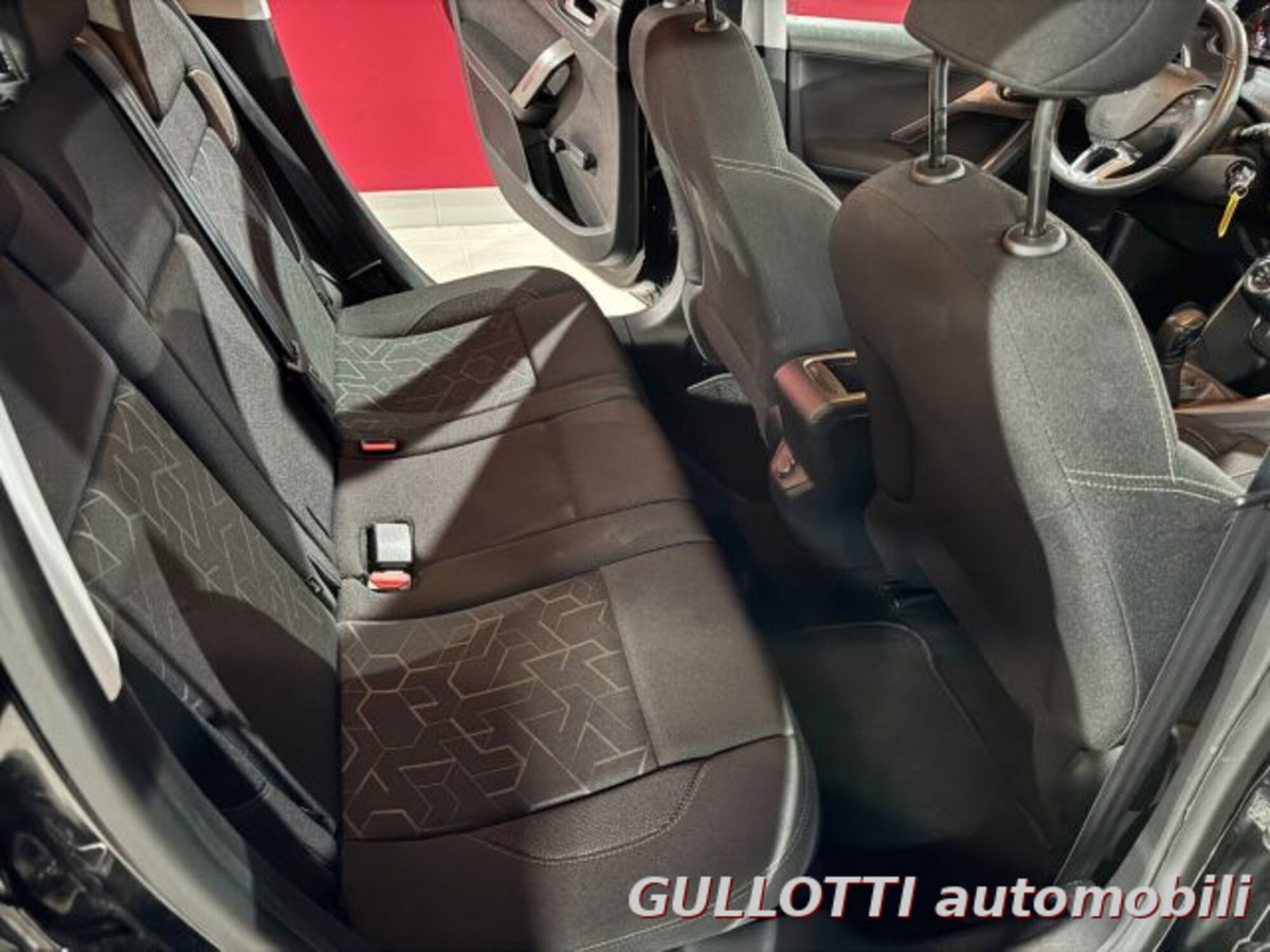 Peugeot 2008 e-HDi 92 CV Stop&Start Allure (17)
