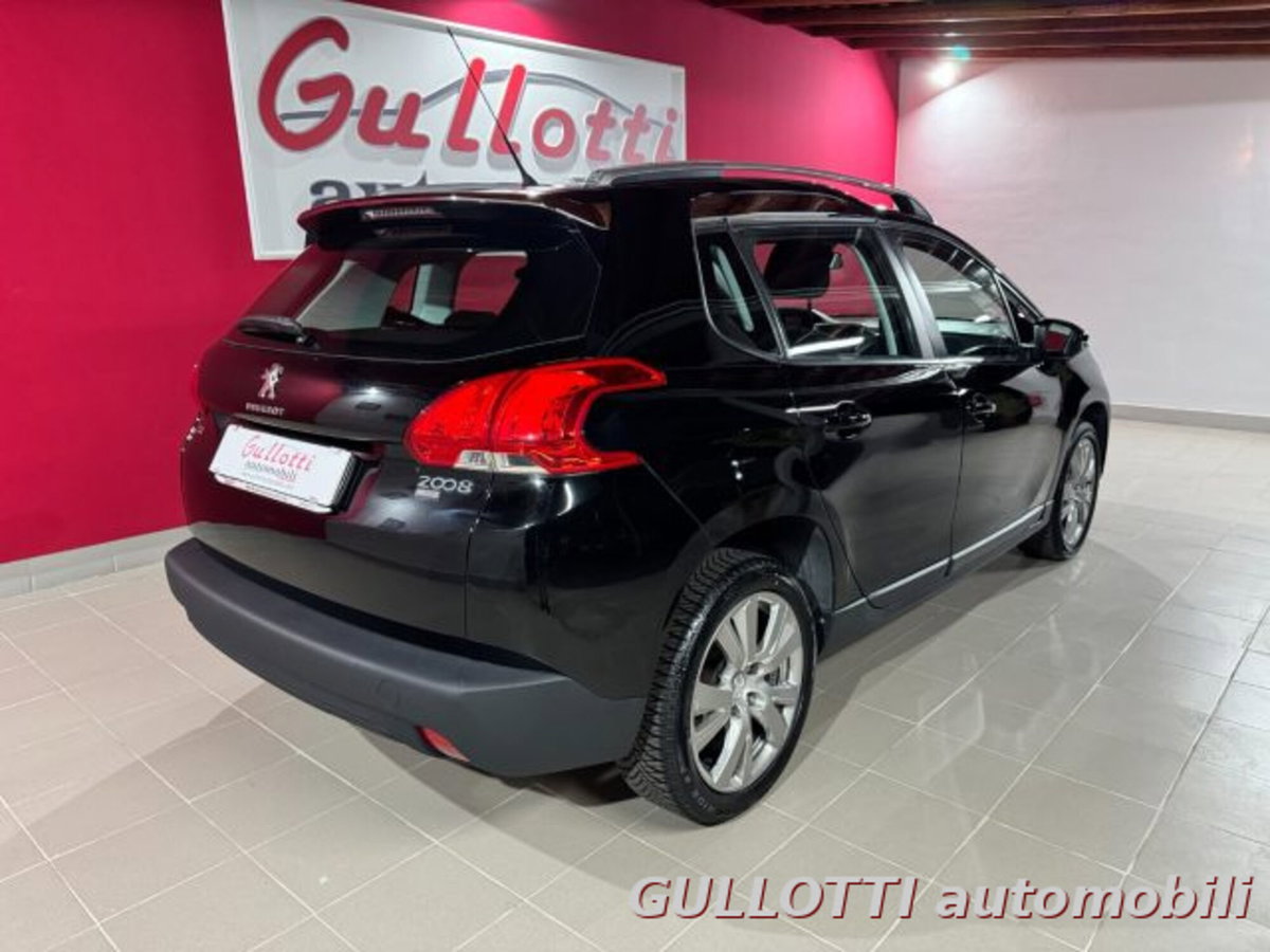 Peugeot 2008 e-HDi 92 CV Stop&Start Allure (6)