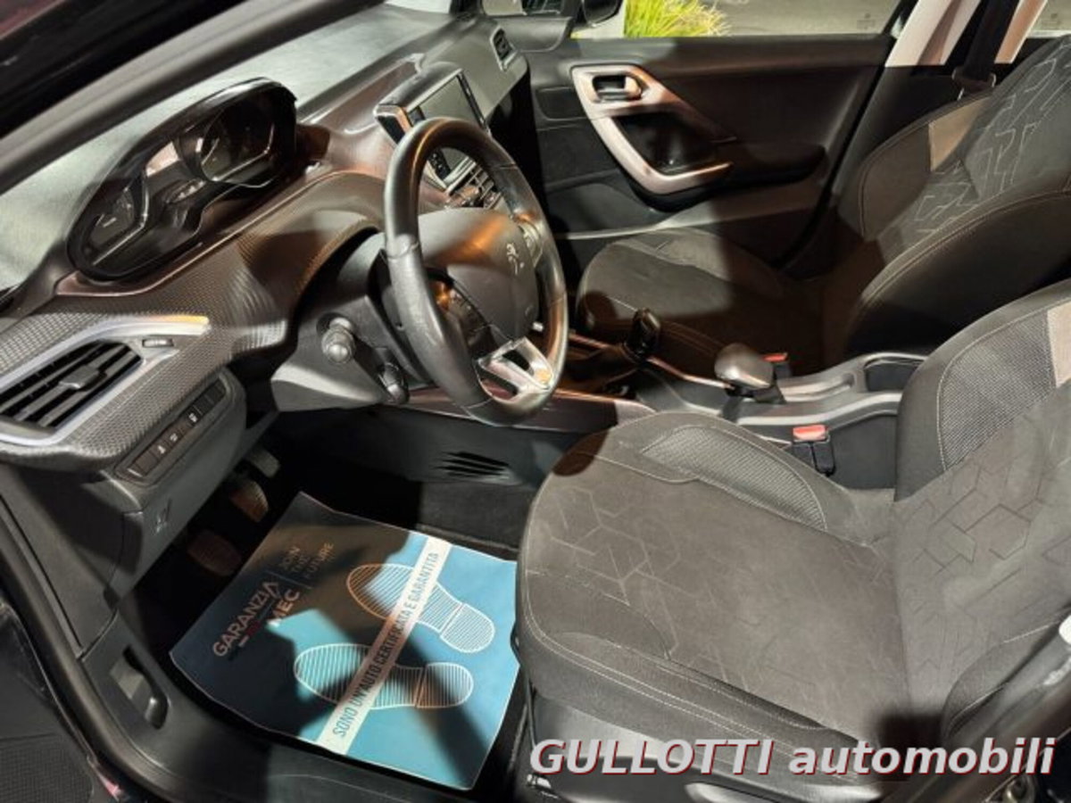 Peugeot 2008 e-HDi 92 CV Stop&Start Allure (9)