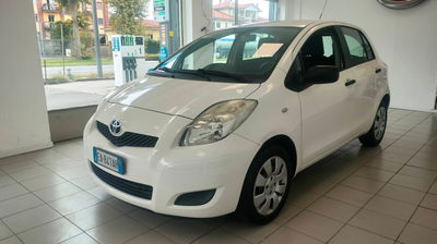 Toyota Yaris 1.0 5 porte usata