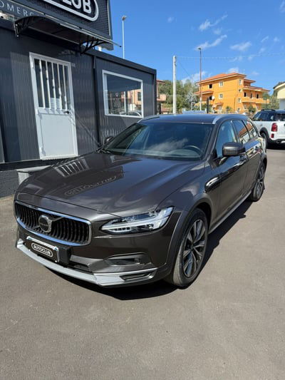 Volvo V90 Cross Country B4 (d) AWD Geatronic Business Pro Line usata
