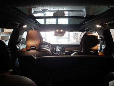 Volvo V90 Cross Country B4 (d) AWD Geatronic Business Pro Line (7)