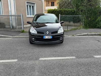 Renault Clio 1.2 16V 5 porte Luxe usata