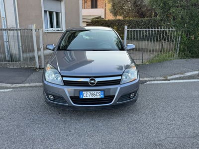 Opel Astra 1.4 16V Twinport 5 porte Enjoy usata