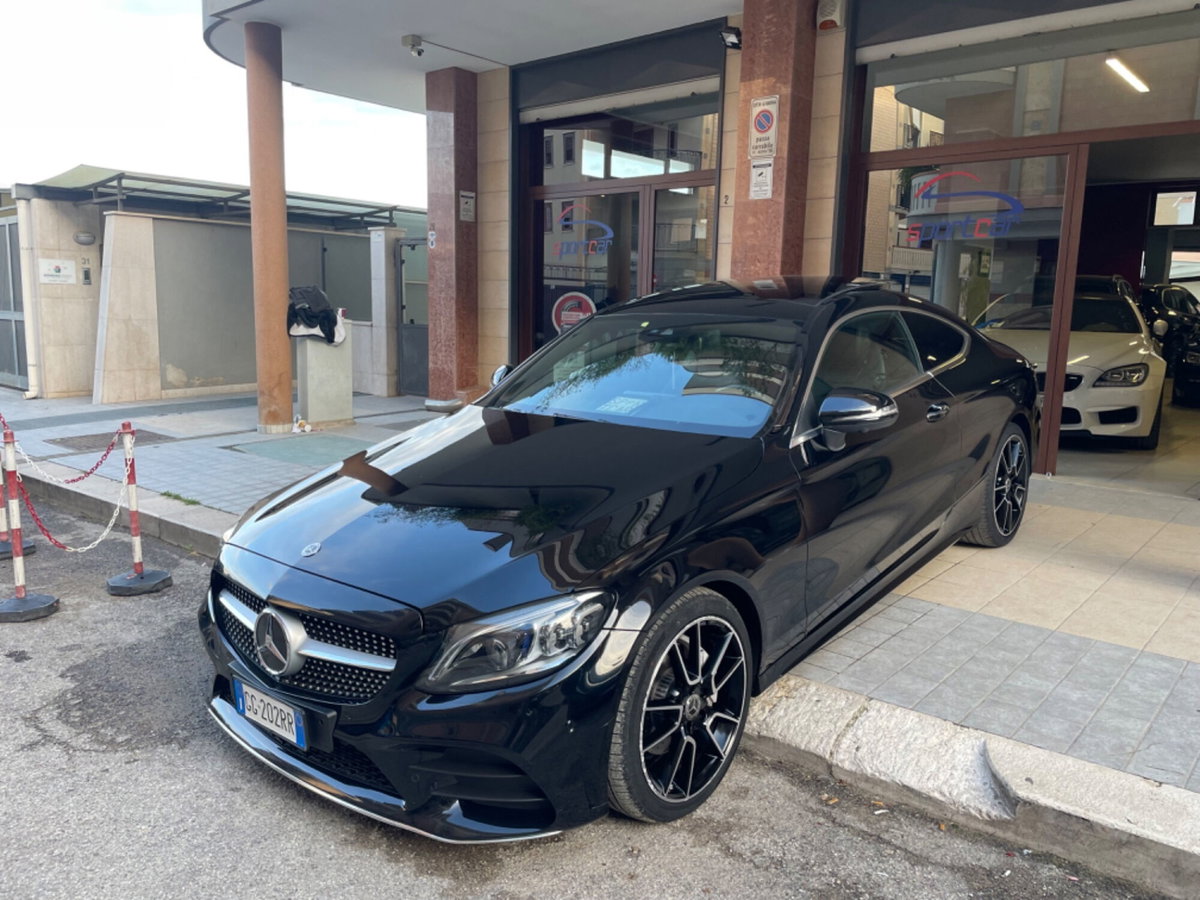Mercedes-Benz Classe C Coupé 220 d Auto 4Matic Coupé Premium Plus (5)
