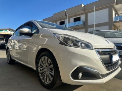 Peugeot 208 75 5 porte Allure usata