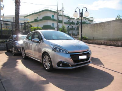 Peugeot 208 75 5 porte Allure usata