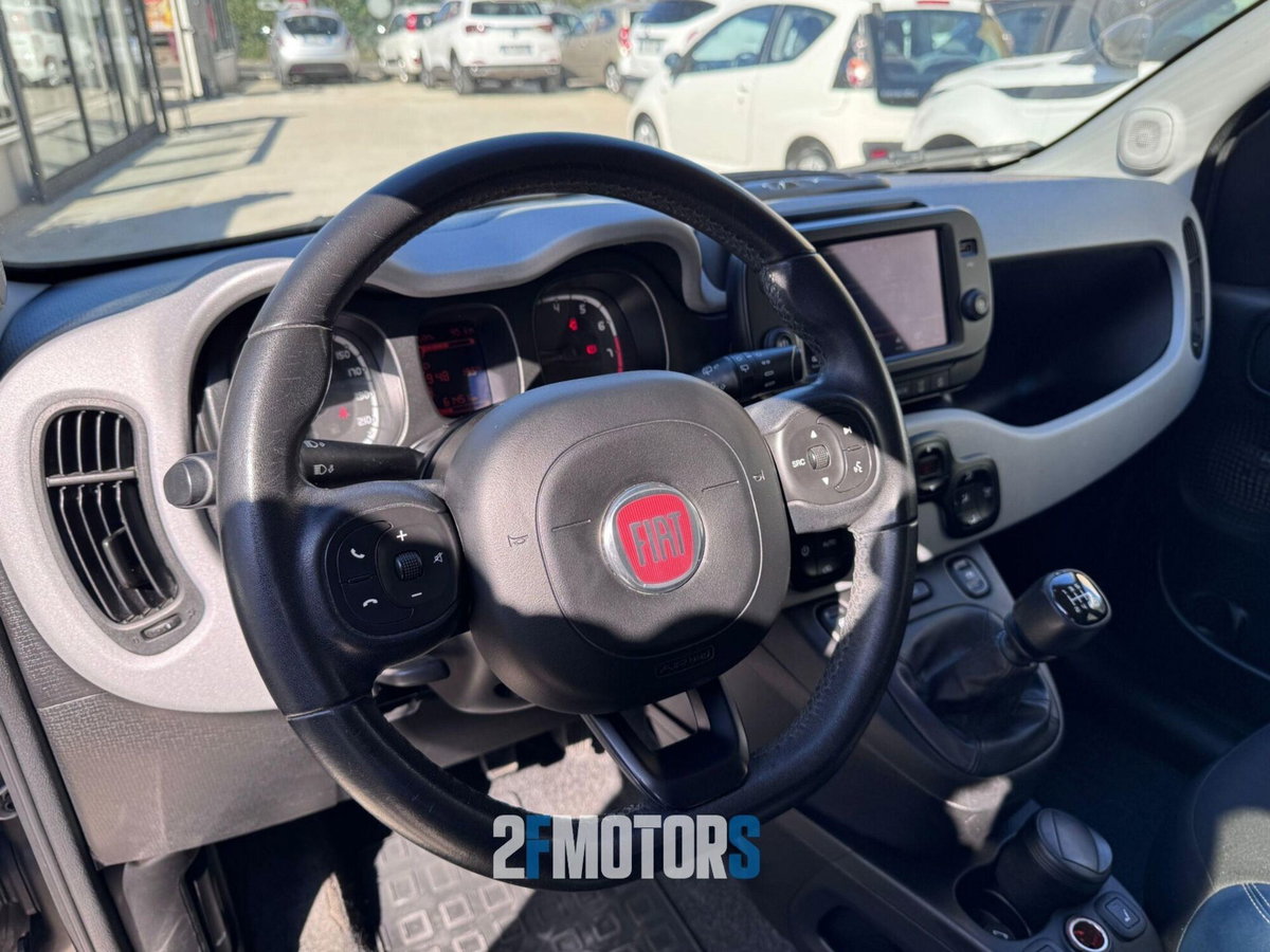 Fiat Panda 1.0 FireFly S&S Hybrid City Cross (5)