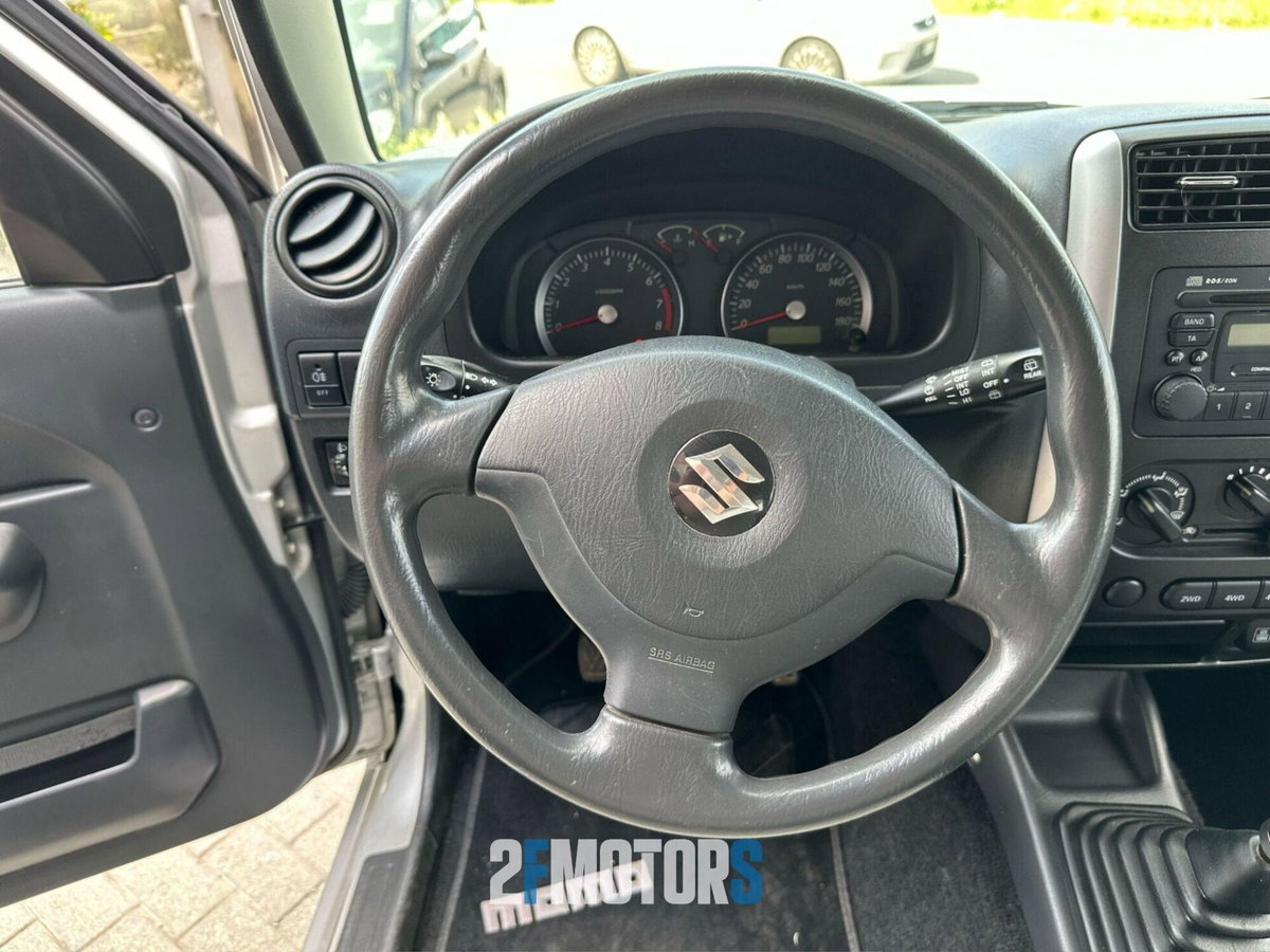 Suzuki Jimny 1.3 4WD Evolution (10)