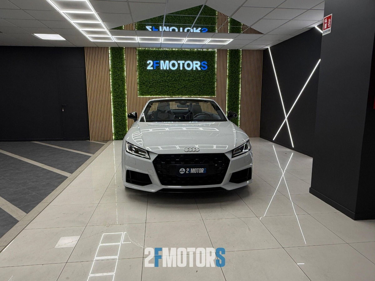 Audi TT Cabrio 2.0 TFSI quattro S tronic S line (2)