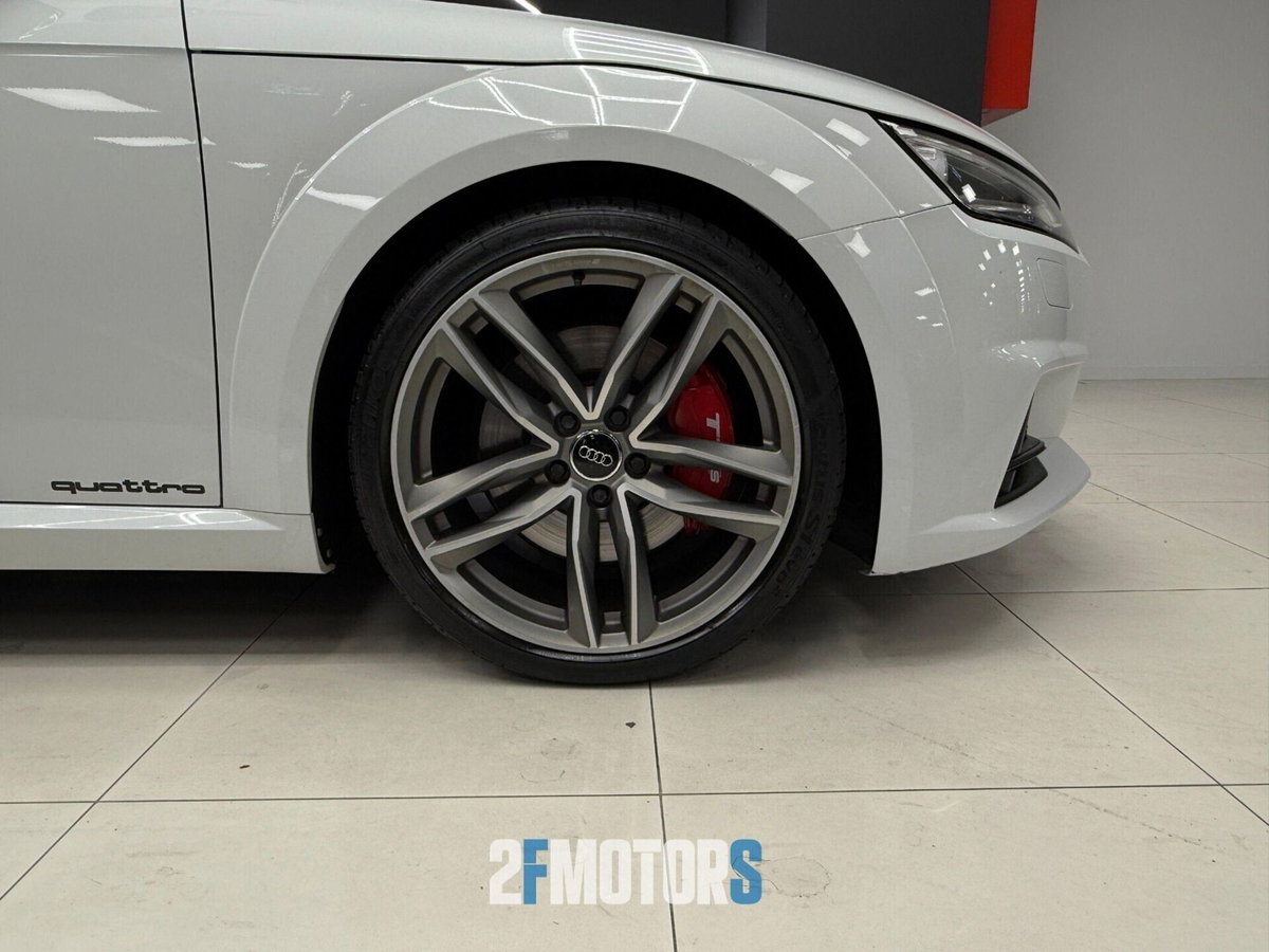 Audi TT Cabrio 2.0 TFSI quattro S tronic S line (3)