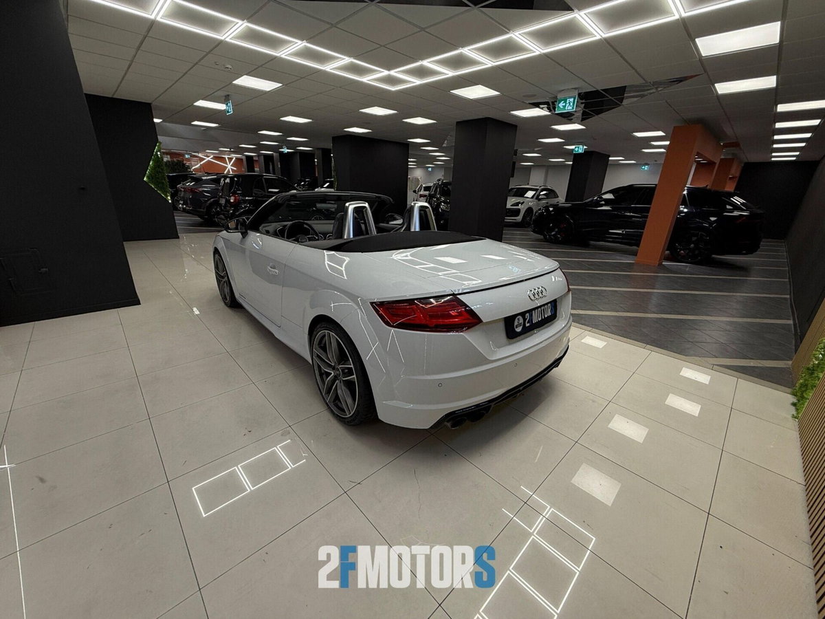 Audi TT Cabrio 2.0 TFSI quattro S tronic S line (4)