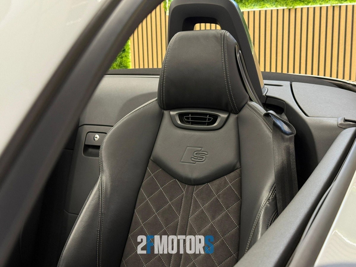 Audi TT Cabrio 2.0 TFSI quattro S tronic S line (9)