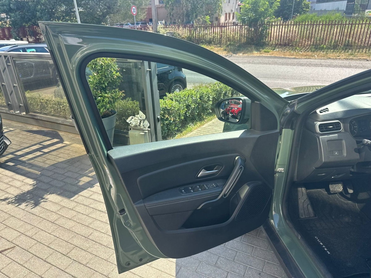 Dacia Duster 1.3 TCe 150 CV EDC 4x2 Journey (13)