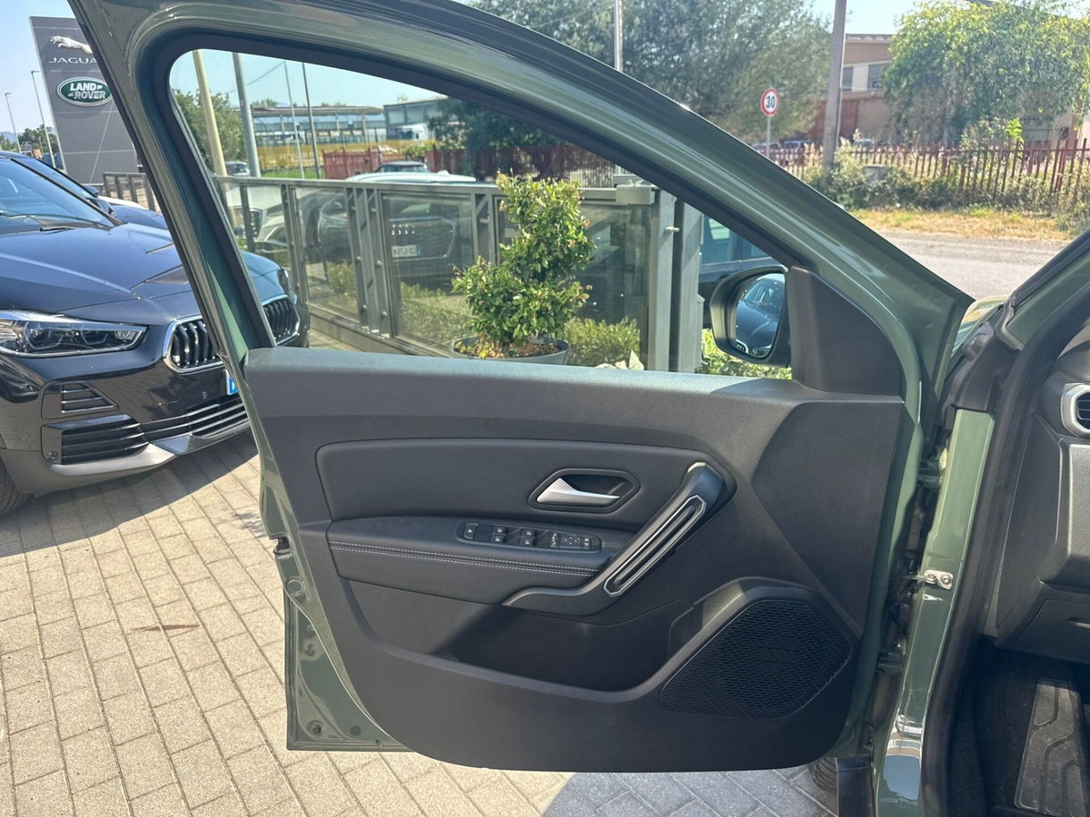 Dacia Duster 1.3 TCe 150 CV EDC 4x2 Journey (14)