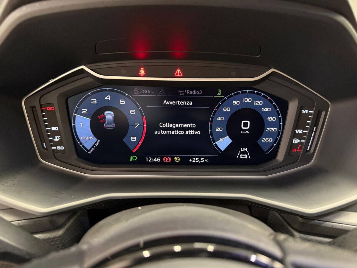Audi A1 citycarver 30 TFSI Identity Contrast (12)