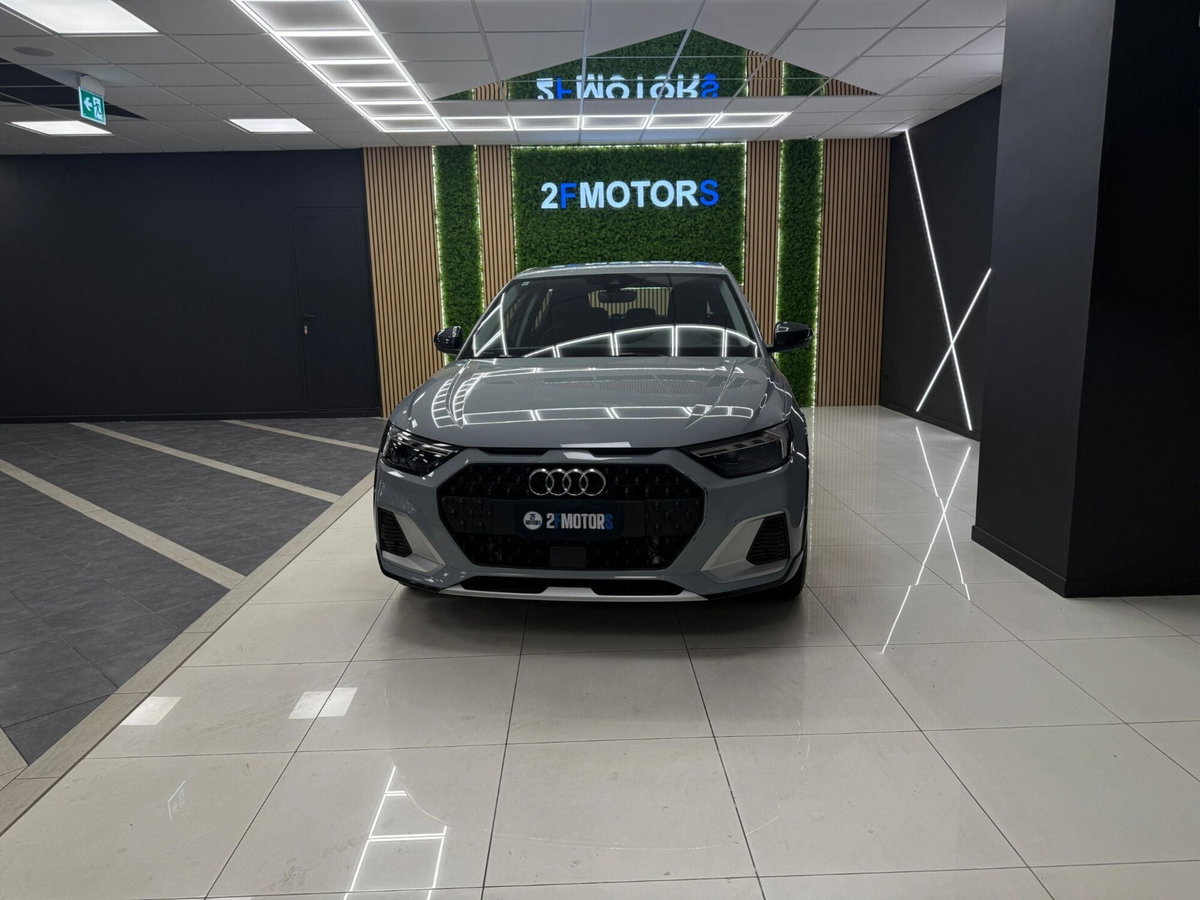 Audi A1 citycarver 30 TFSI Identity Contrast (3)