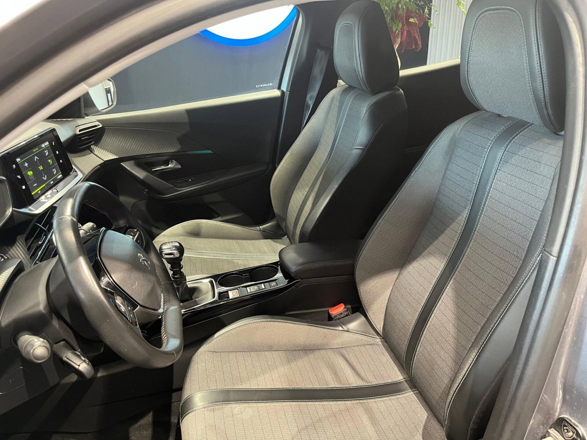 Peugeot 2008 BlueHDi 110 S&S Allure Pack (12)