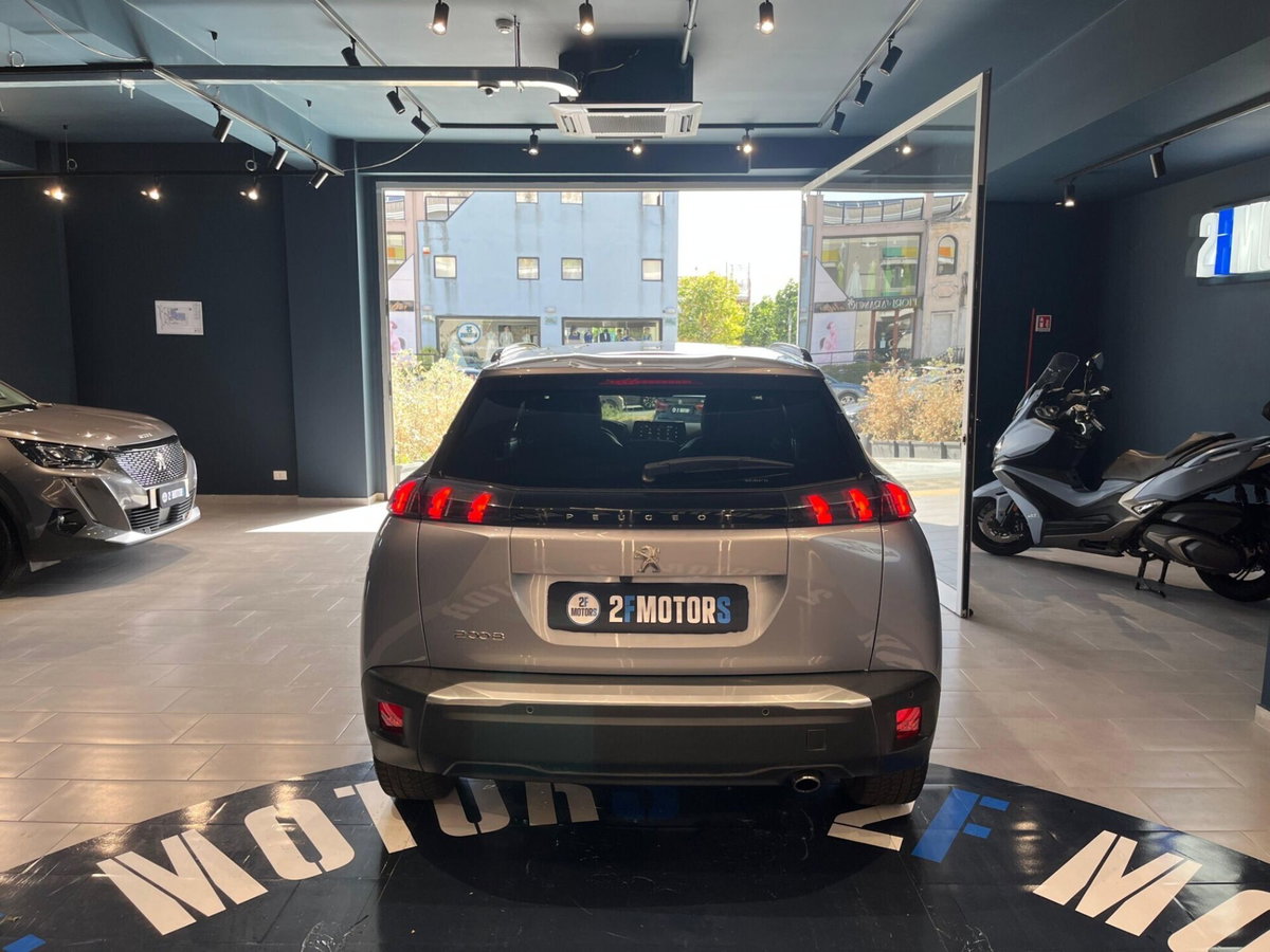 Peugeot 2008 BlueHDi 110 S&S Allure Pack (4)