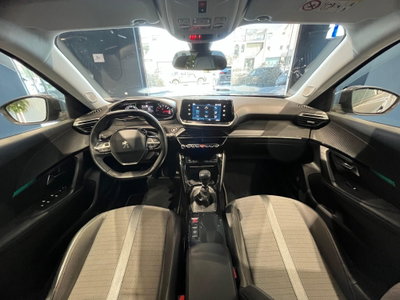 Peugeot 2008 BlueHDi 110 S&S Allure Pack (10)