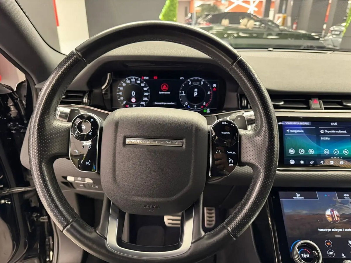 Land Rover Range Rover Evoque 2.0D I4 180 CV AWD Auto R-Dynamic (11)