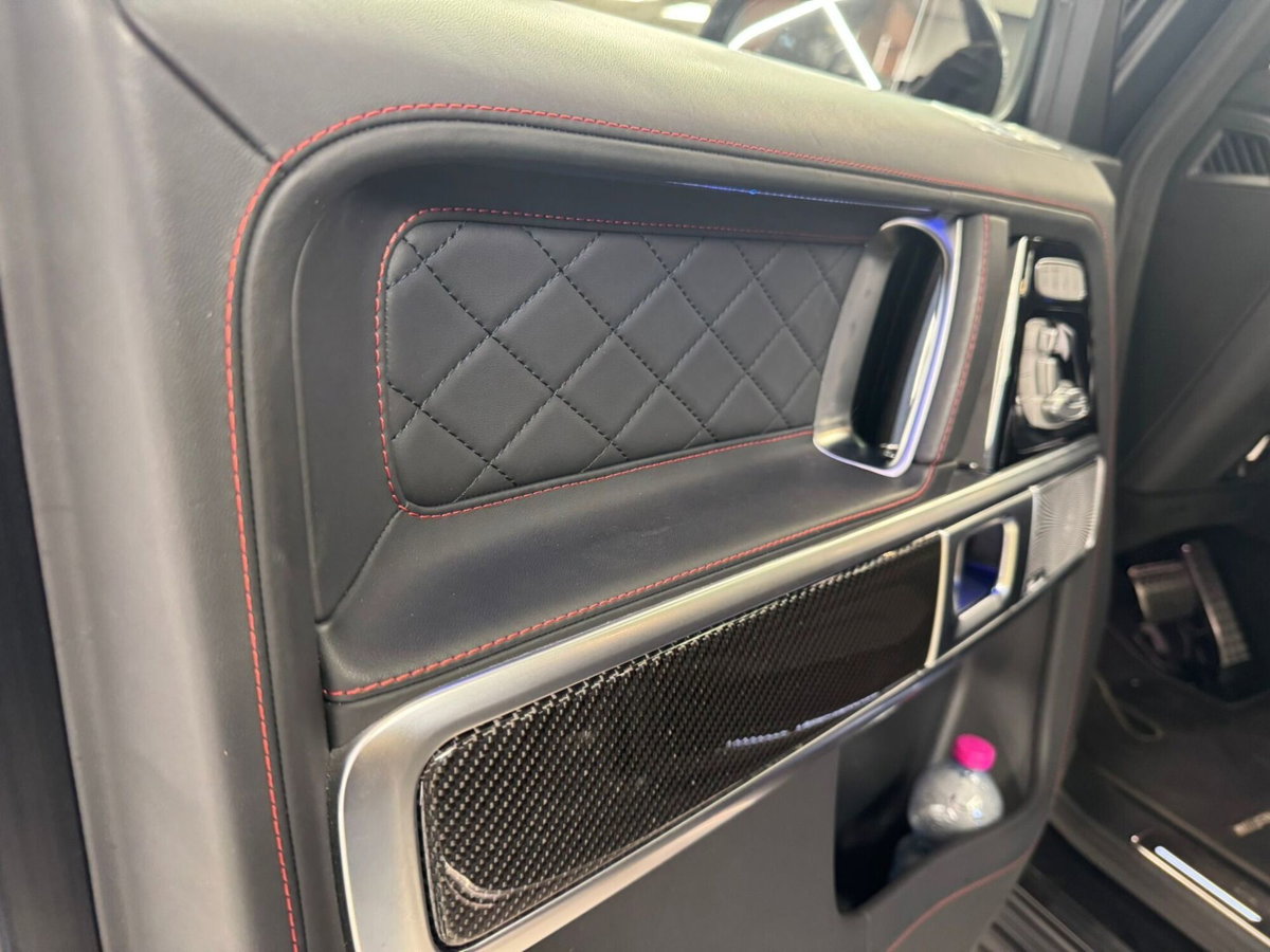 Mercedes-Benz Classe G AMG 63 585cv auto (19)