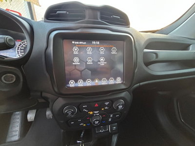 Jeep Renegade 1.6 Mjt 130 CV Limited (12)