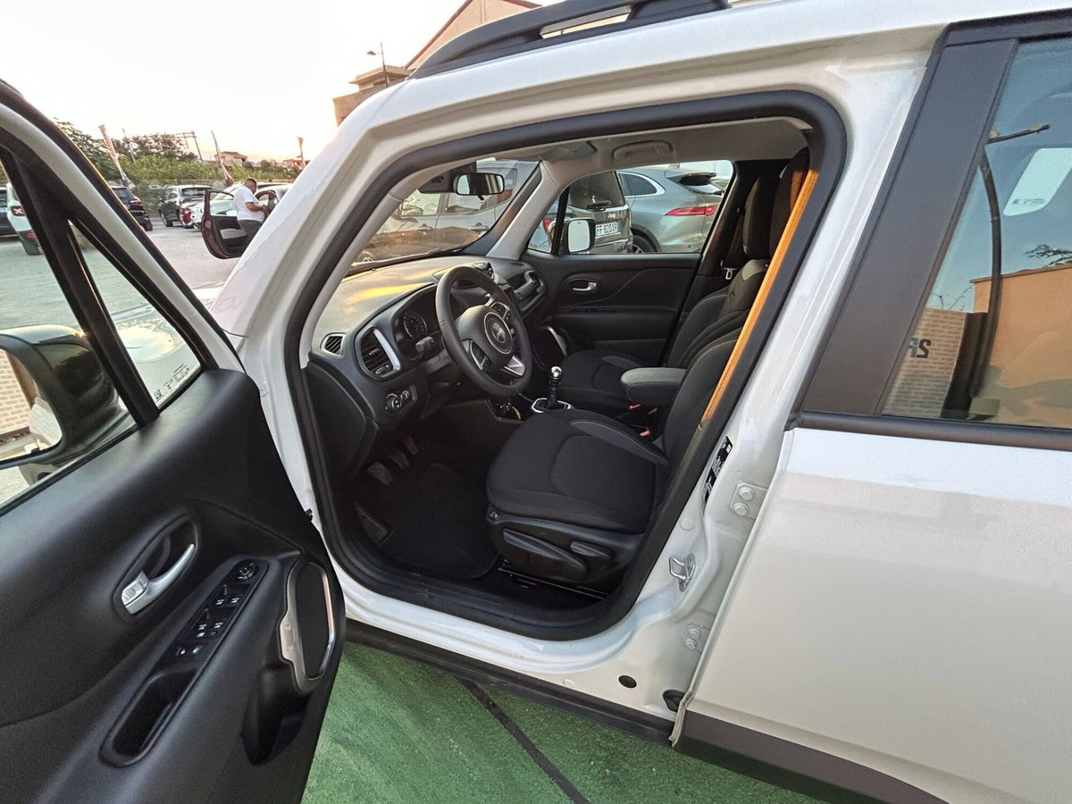 Jeep Renegade 1.6 Mjt 130 CV Limited (9)