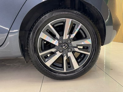 Nissan Micra IG-T 92 Xtronic 5 porte Tekna (8)