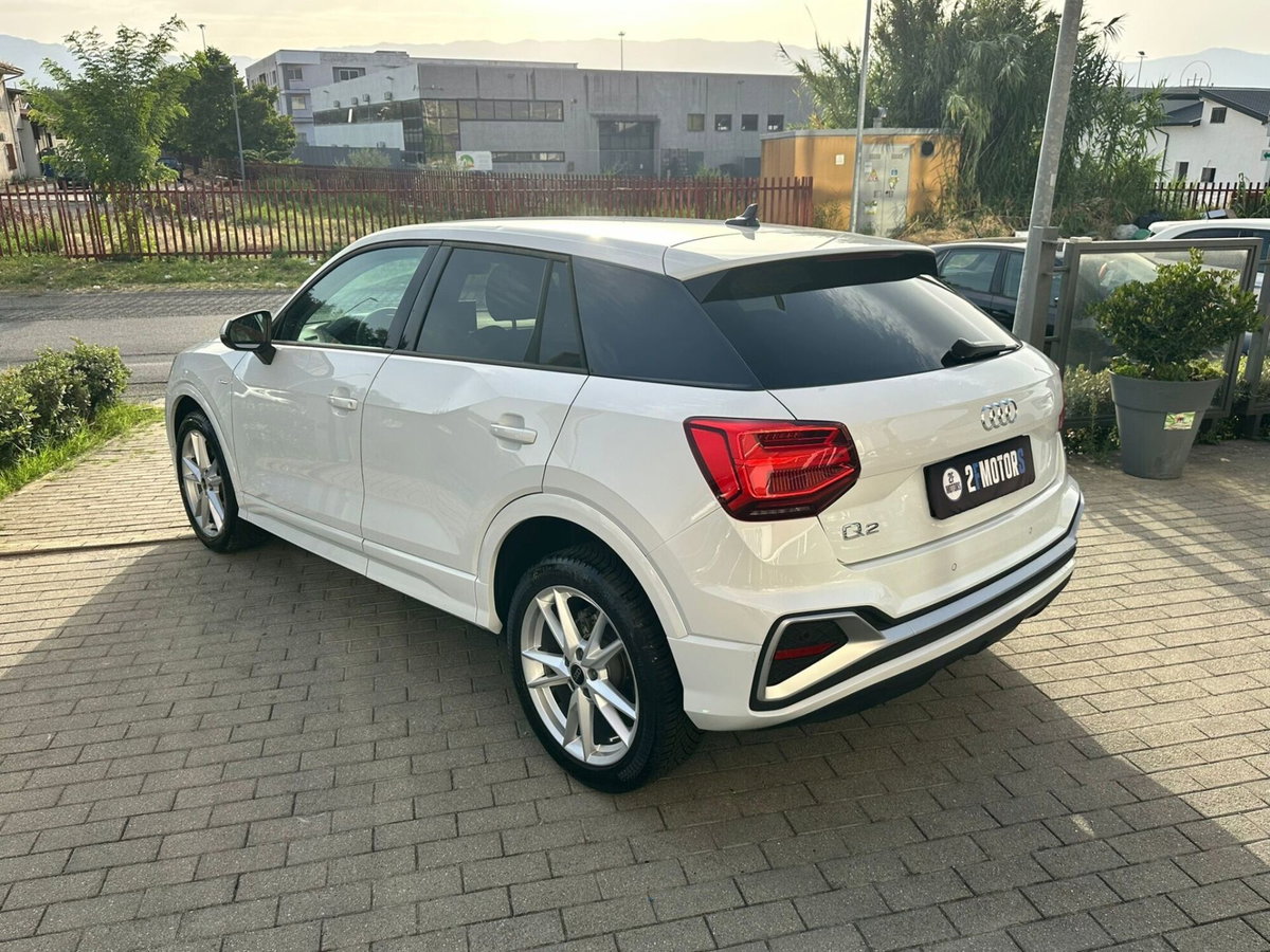 Audi Q2 Q2 35 TDI quattro S tronic S line Edition (4)