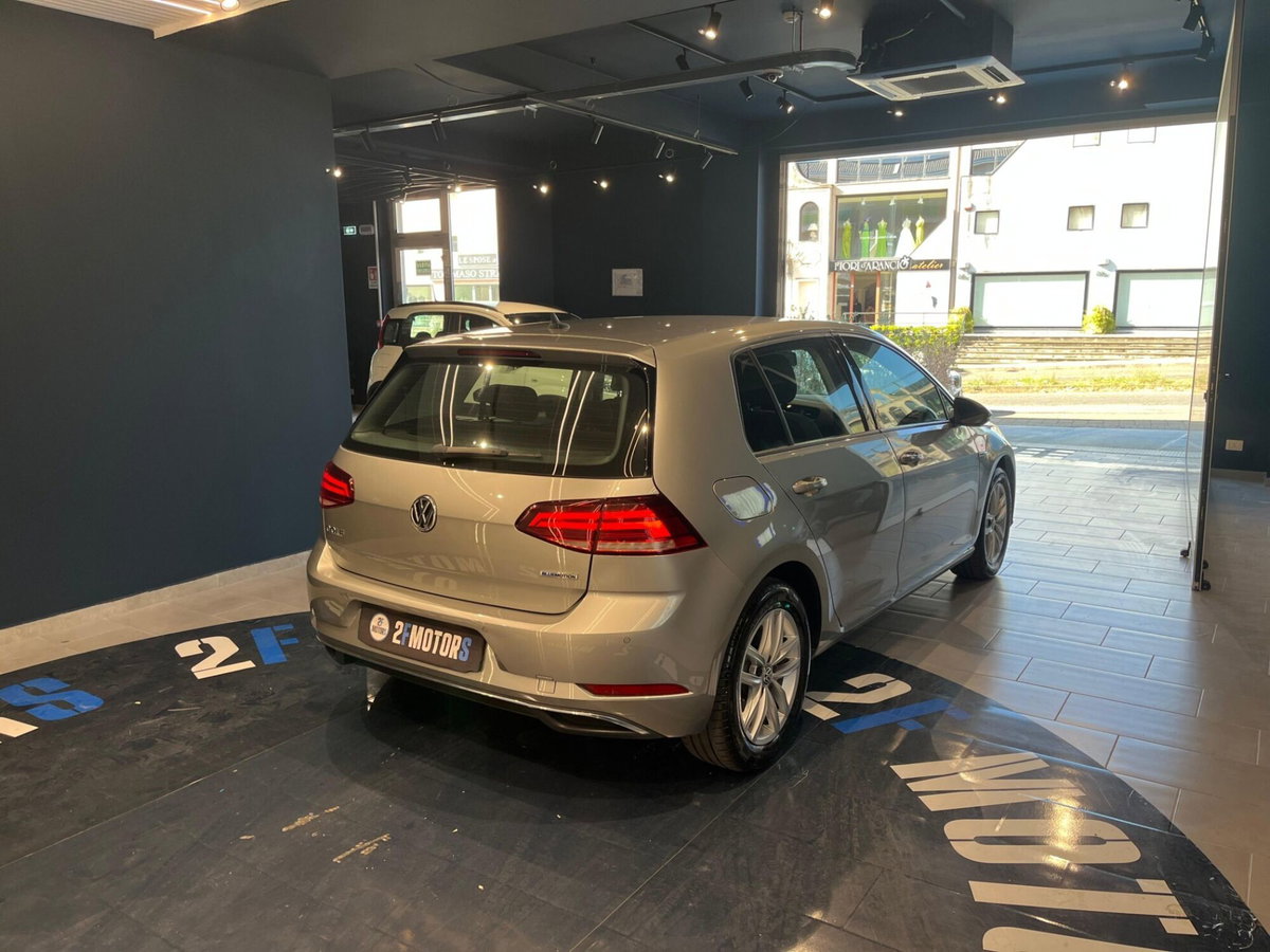 Volkswagen Golf 1.5 TGI 5p. Trendline BlueMotion Technology (4)