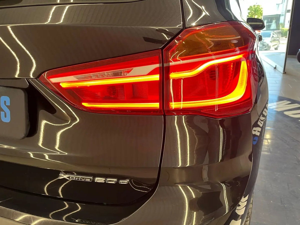 BMW X1 xDrive20d xLine Plus (10)