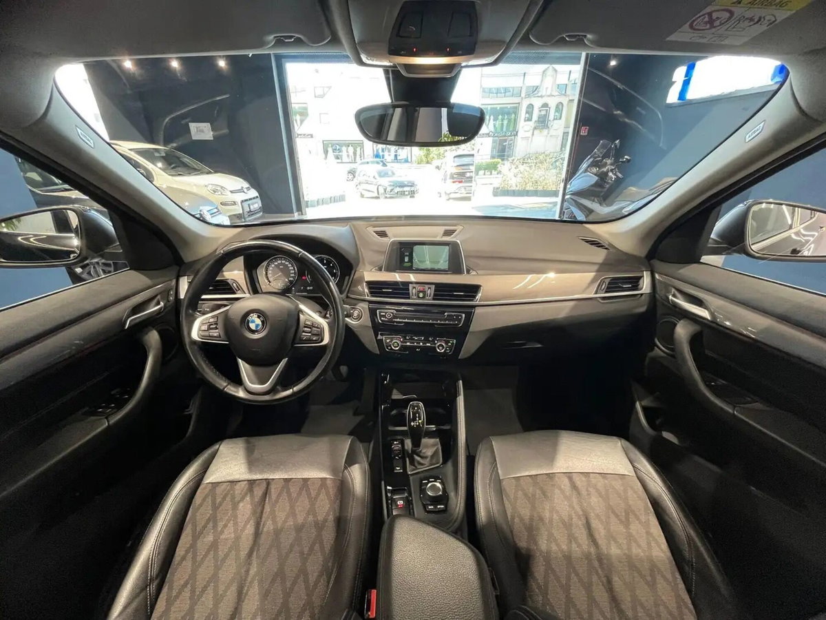 BMW X1 xDrive20d xLine Plus (13)