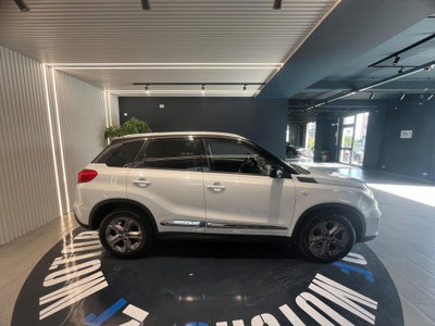 Suzuki Vitara 1.6 DDiS V-Top (5)