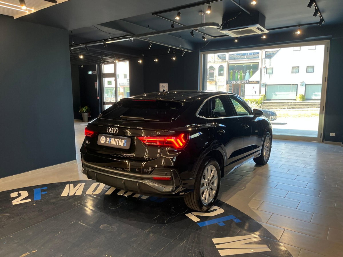 Audi Q3 Sportback 45 TFSI e S tronic Business Plus (3)