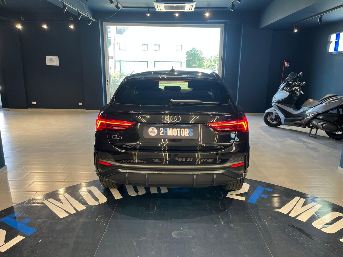 Audi Q3 Sportback 45 TFSI e S tronic Business Plus (5)