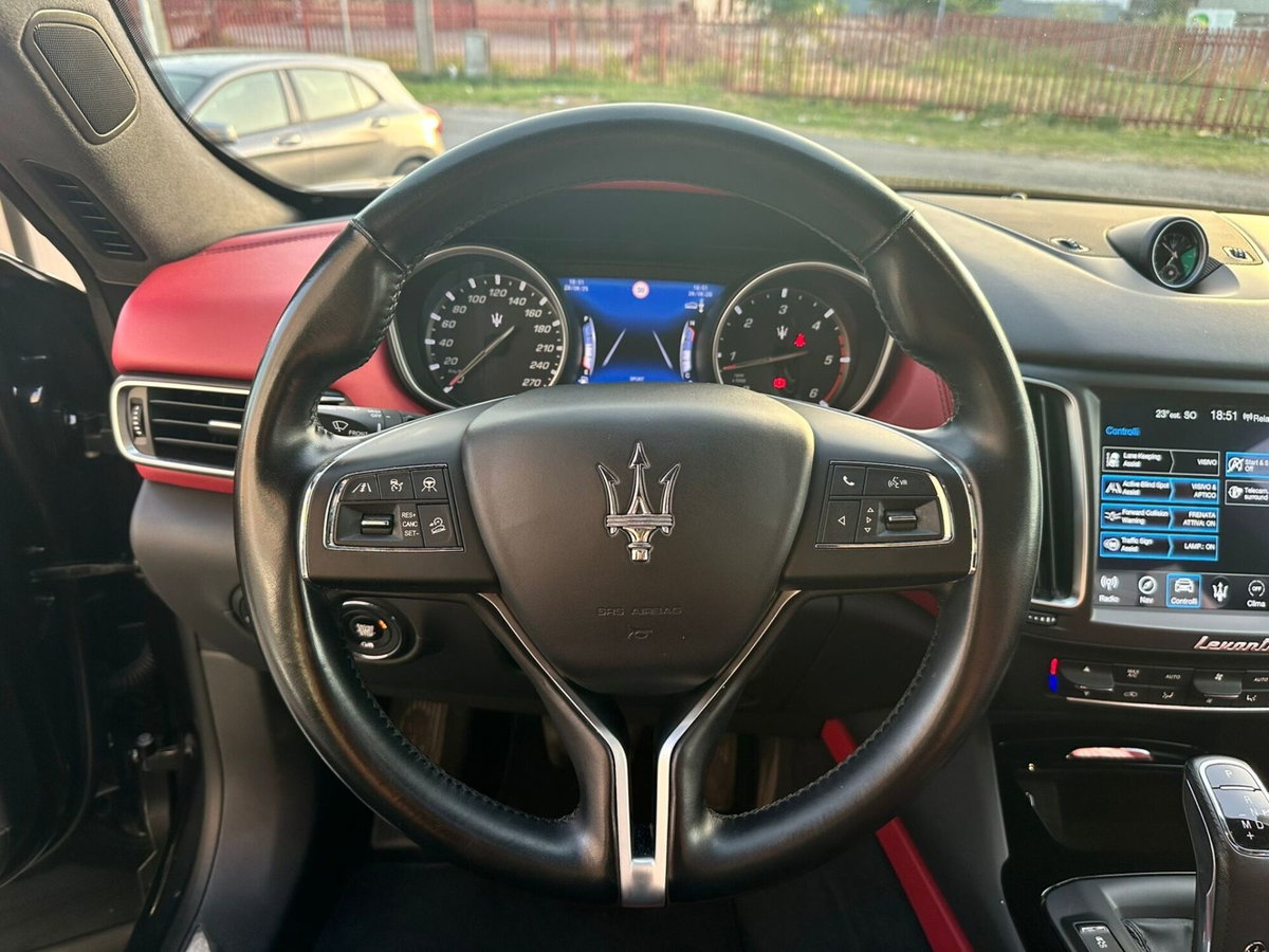 Maserati Levante Levante V6 Diesel 275 CV AWD Granlusso (15)