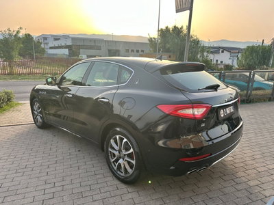 Maserati Levante Levante V6 Diesel 275 CV AWD Granlusso (3)