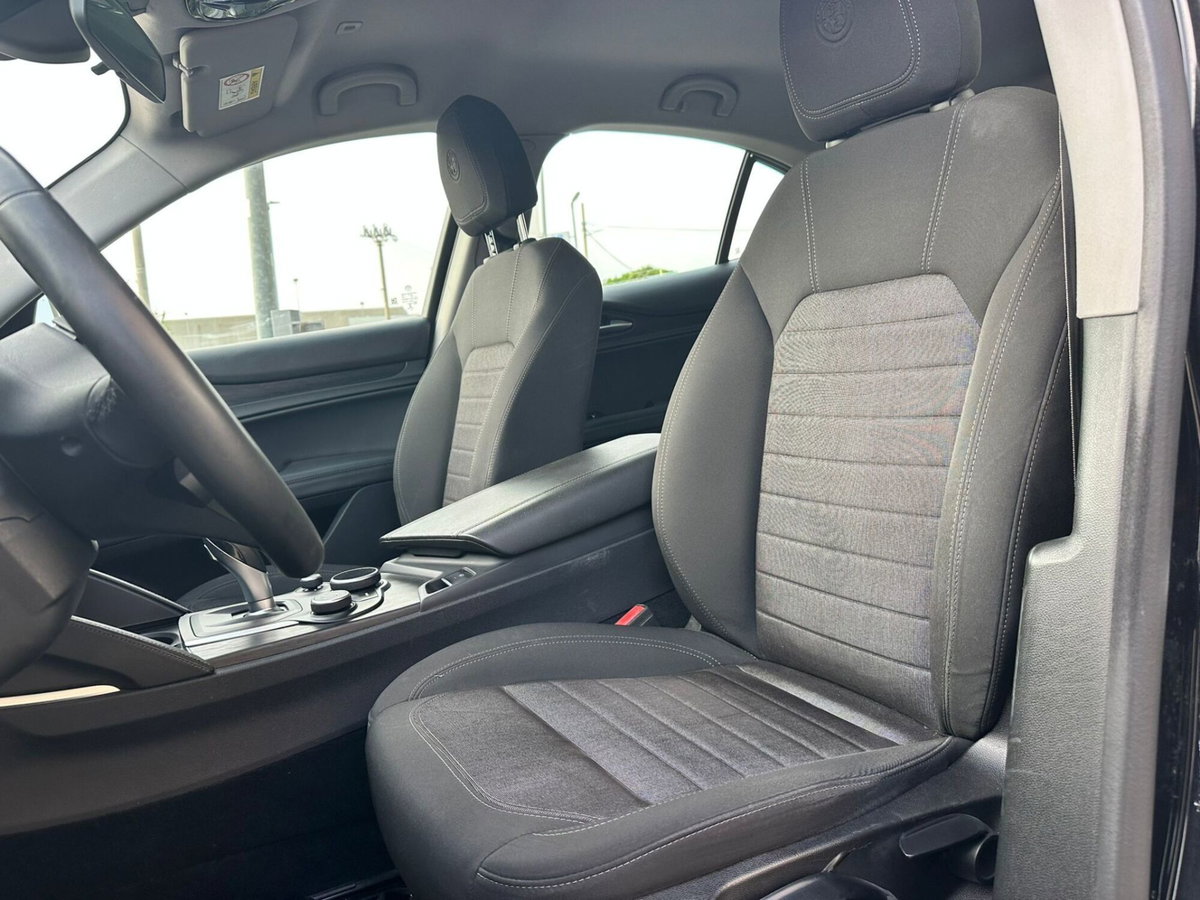 Alfa Romeo Stelvio Stelvio 2.2 Turbodiesel 210 CV AT8 Q4 Business (14)