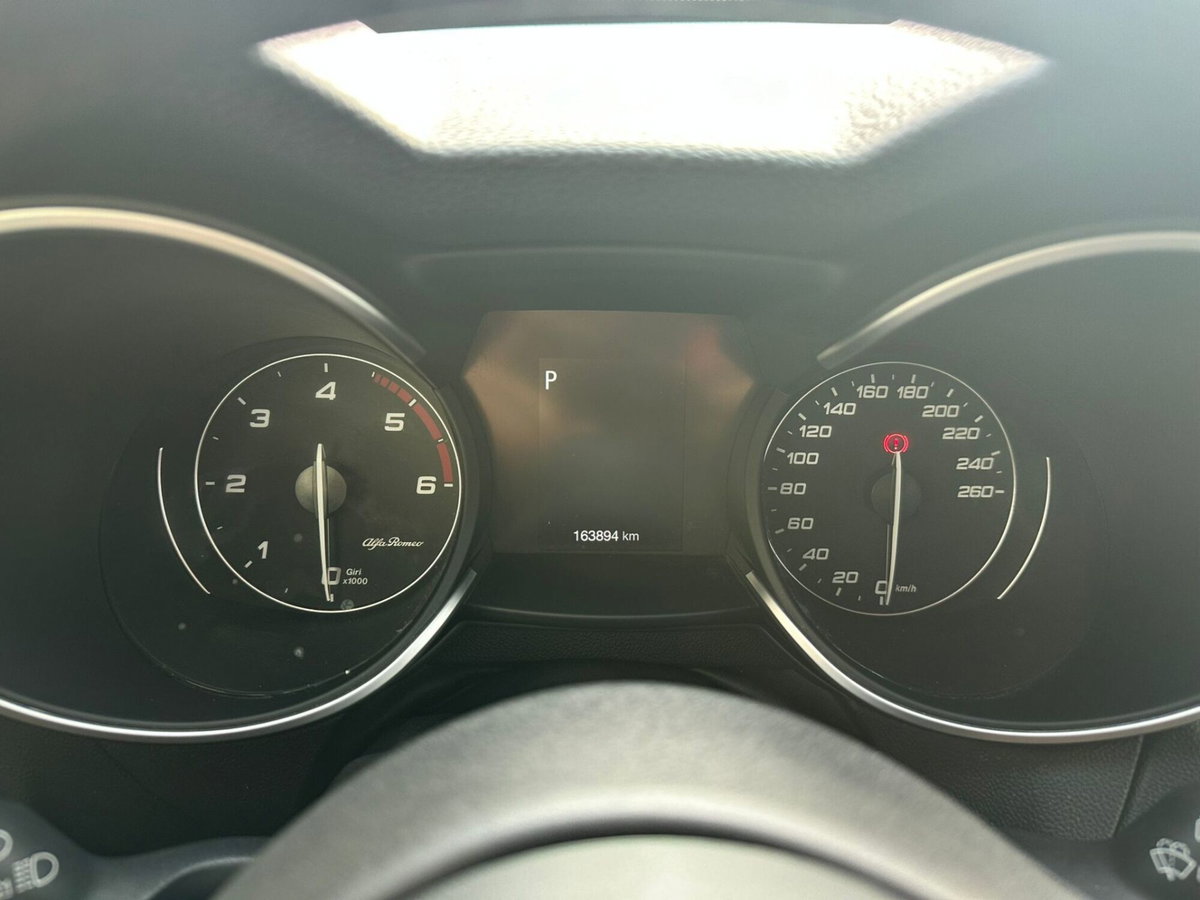 Alfa Romeo Stelvio Stelvio 2.2 Turbodiesel 210 CV AT8 Q4 Business (15)