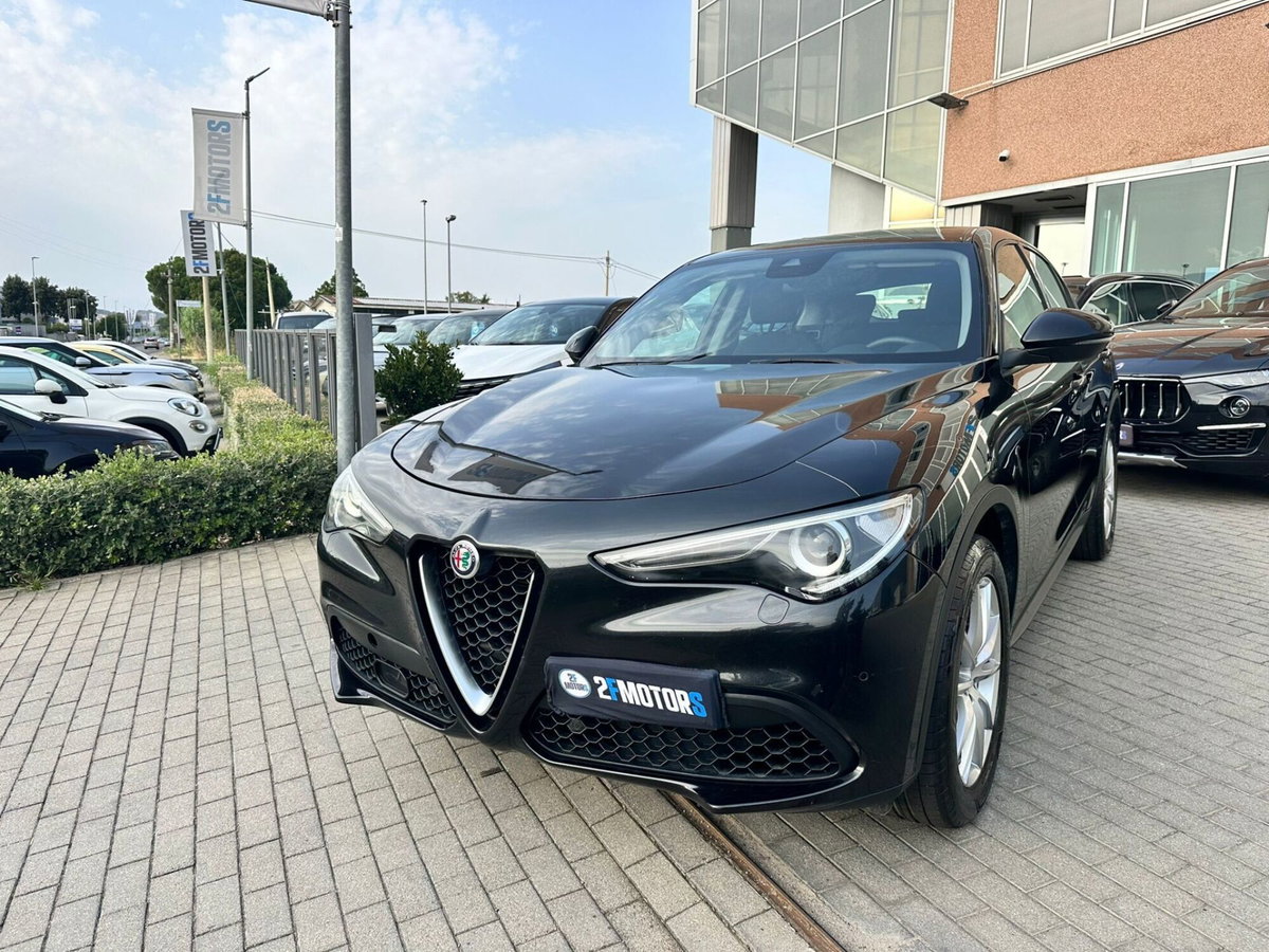 Alfa Romeo Stelvio Stelvio 2.2 Turbodiesel 210 CV AT8 Q4 Business (2)