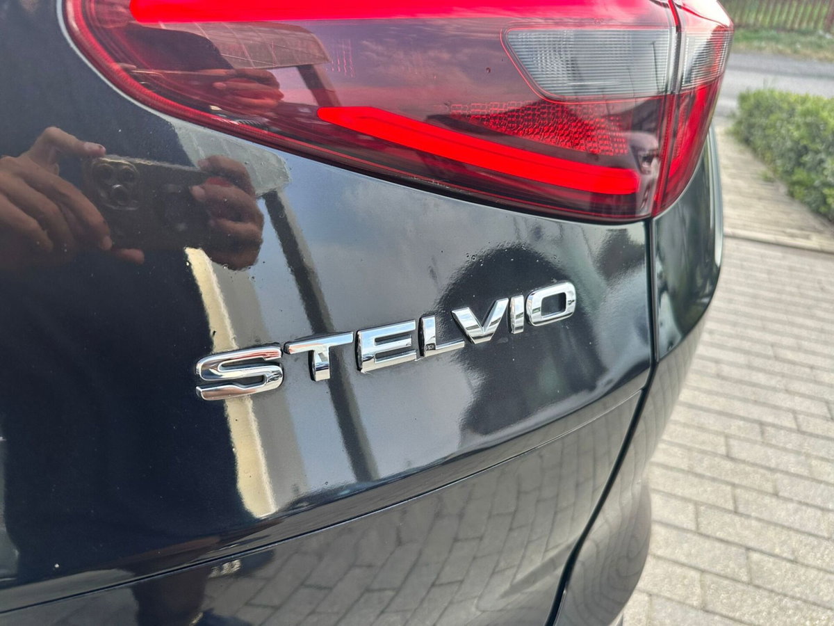 Alfa Romeo Stelvio Stelvio 2.2 Turbodiesel 210 CV AT8 Q4 Business (7)