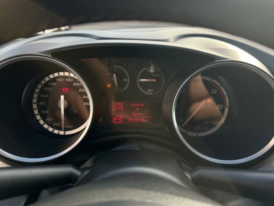 Alfa Romeo Giulietta 2.0 JTDm-2 Distinctive 140cv (13)