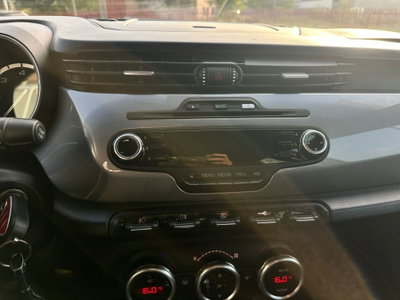 Alfa Romeo Giulietta 2.0 JTDm-2 Distinctive 140cv (7)