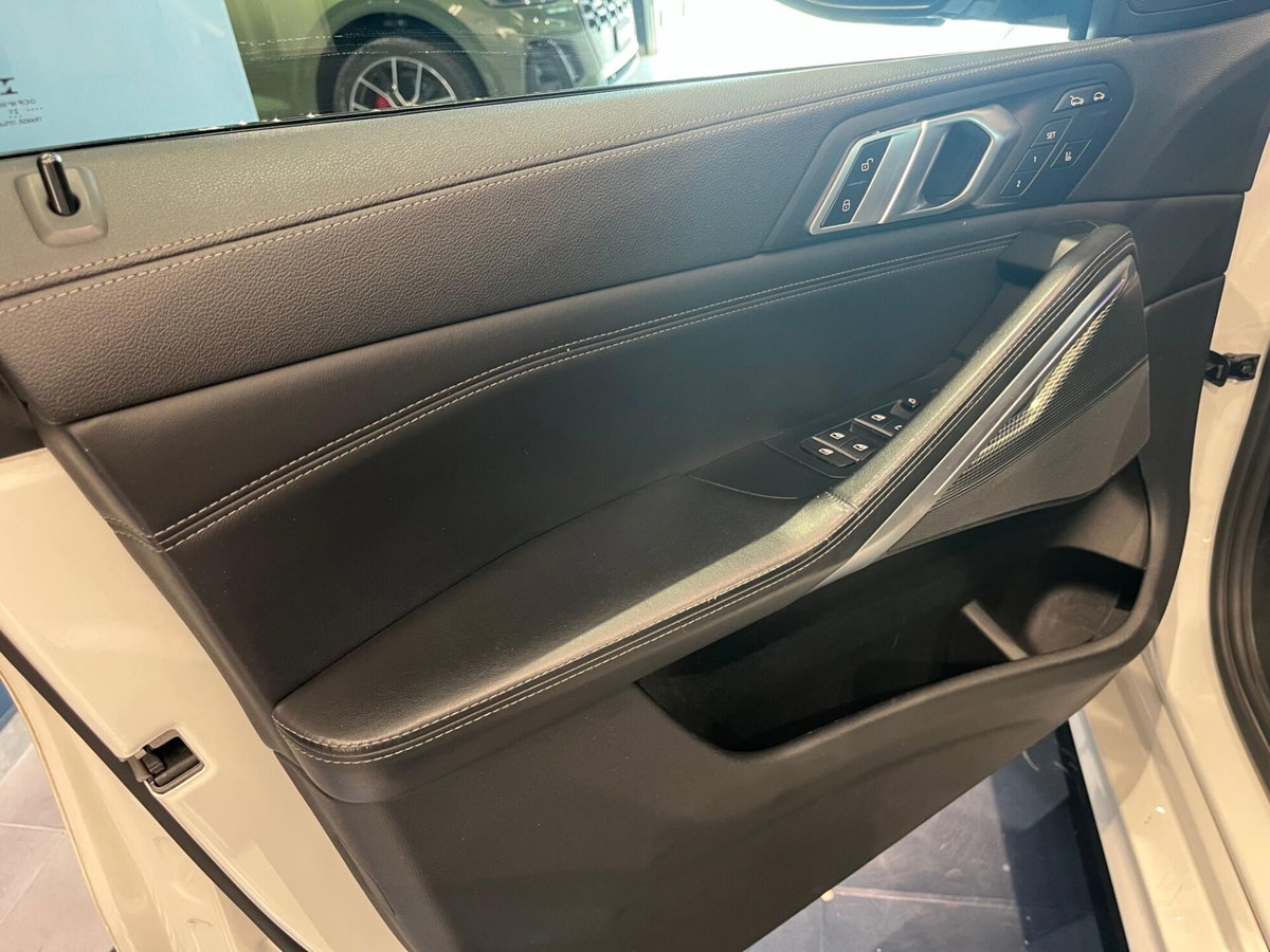 BMW X6 xDrive30d 48V Msport (12)