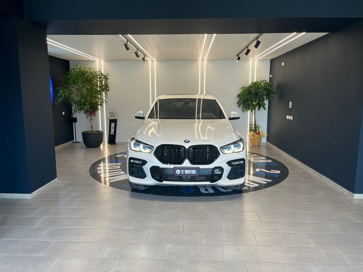 BMW X6 xDrive30d 48V Msport (2)
