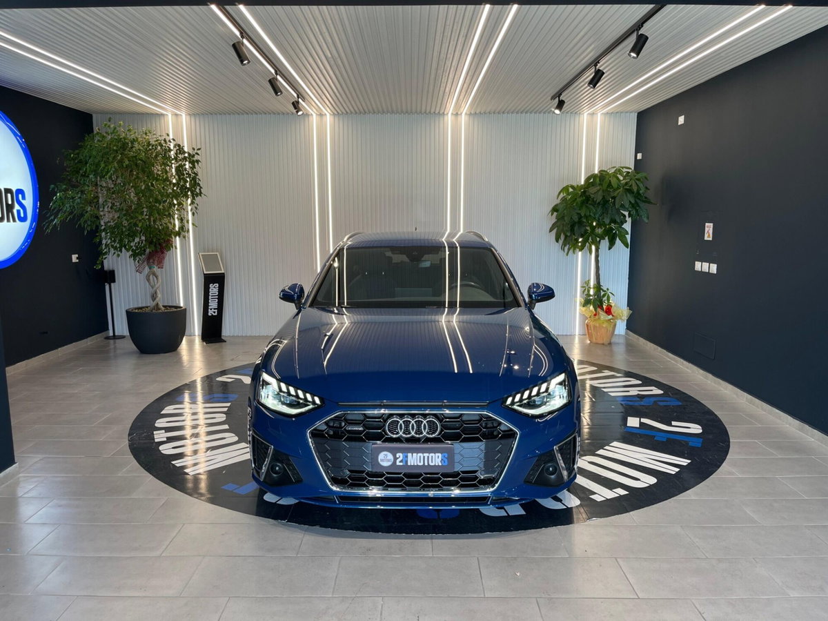 Audi A4 Avant 40 TDI quattro S tronic S line edition (3)