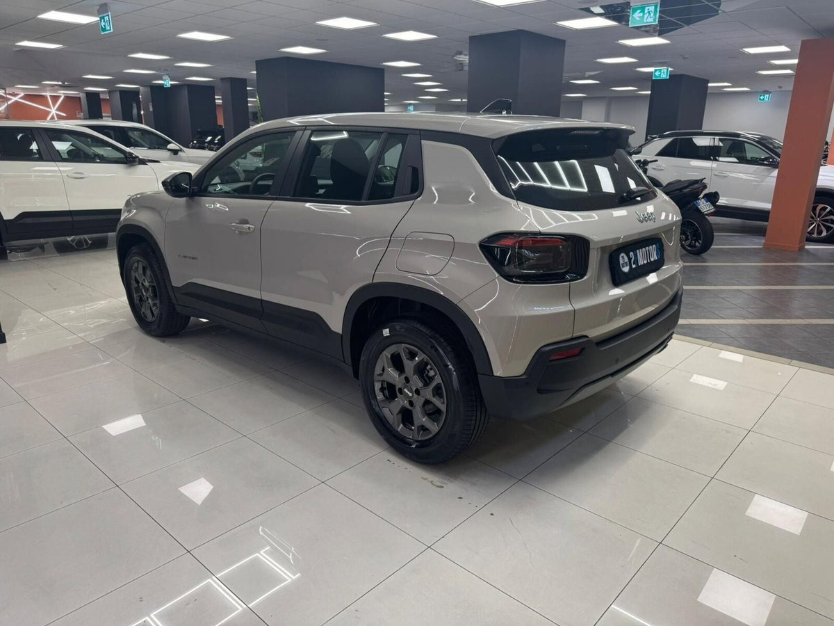 Jeep Avenger 1.2 turbo Longitude fwd 100cv (5)