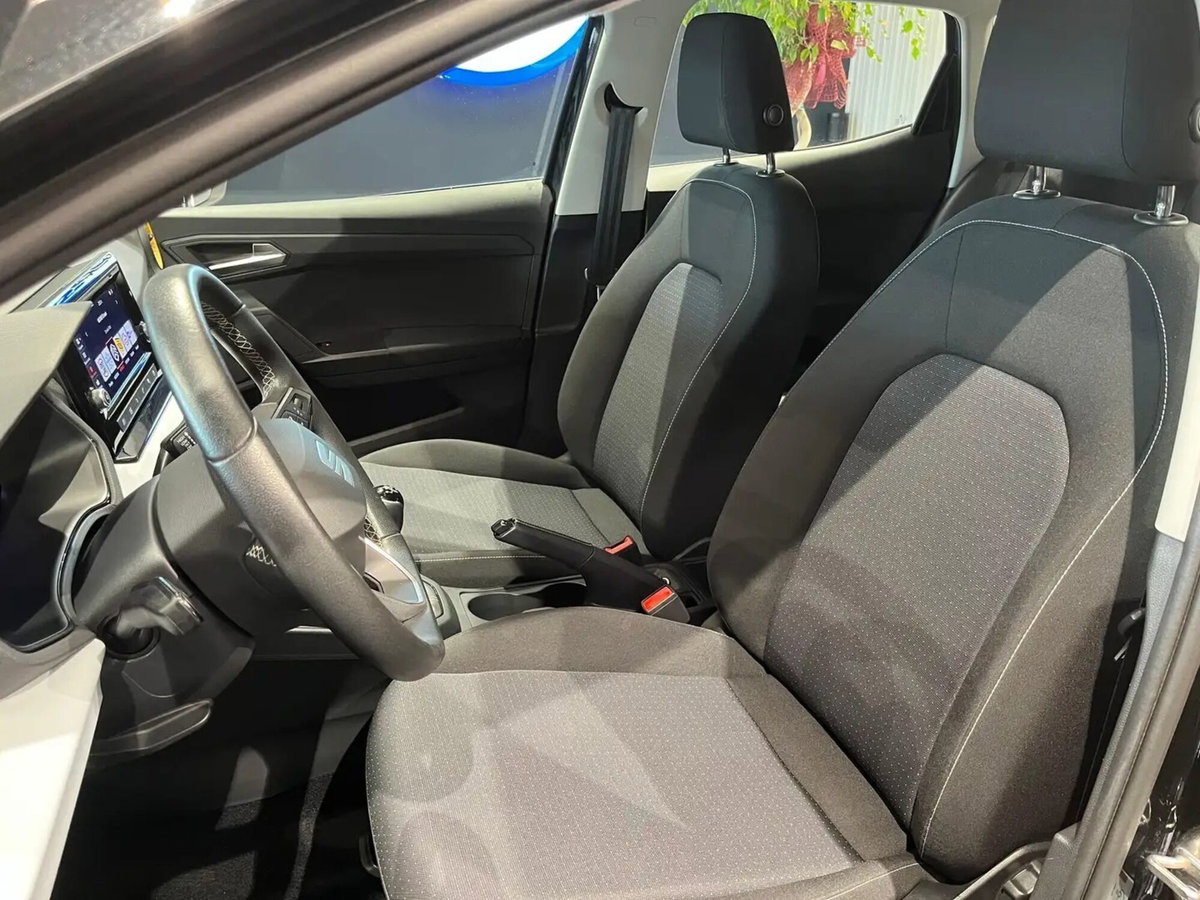SEAT Ibiza 1.0 EcoTSI 95 CV S/S 5p. Style (13)