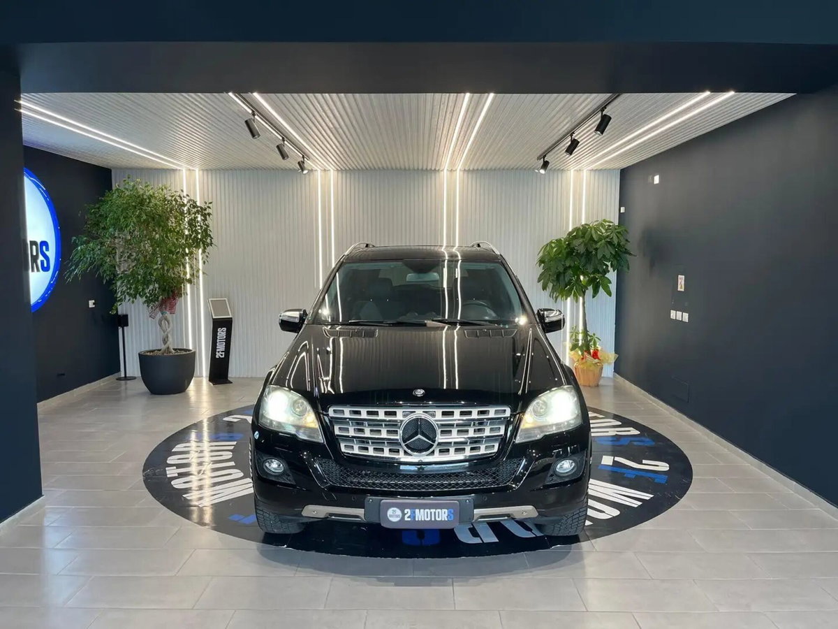 Mercedes-Benz Classe ML 320 CDI Sport (2)